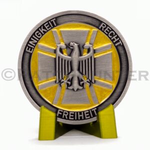 Einigkeit und Recht und Freiheit